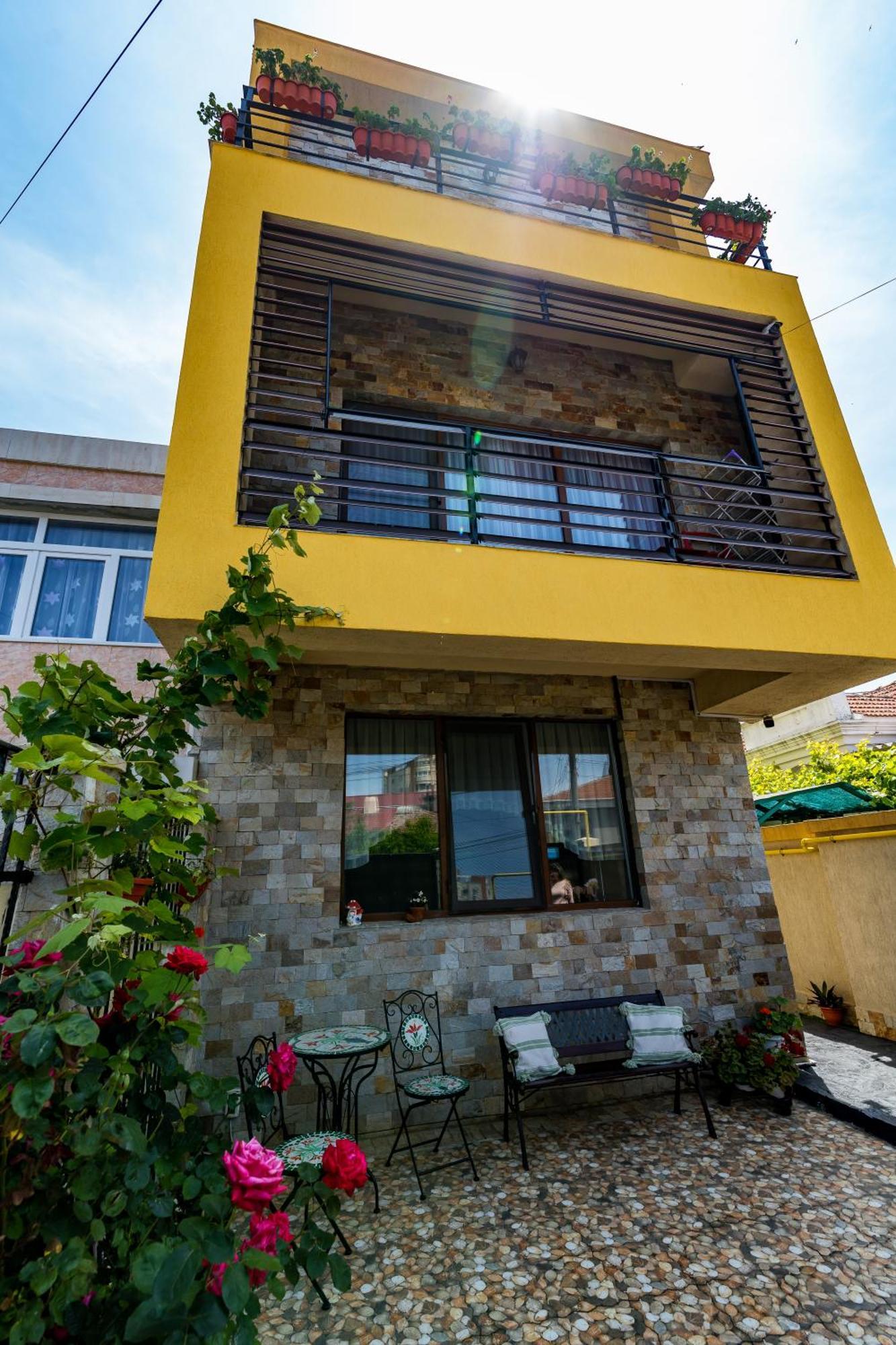 Casa Amelie